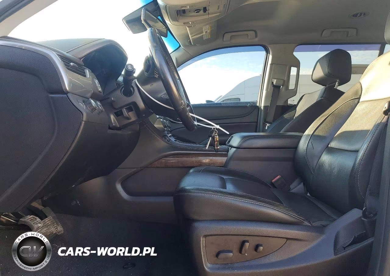 2019 Chevrolet Suburban K1500 Lt VIN:1GNSKHKC9KR171733 - 7