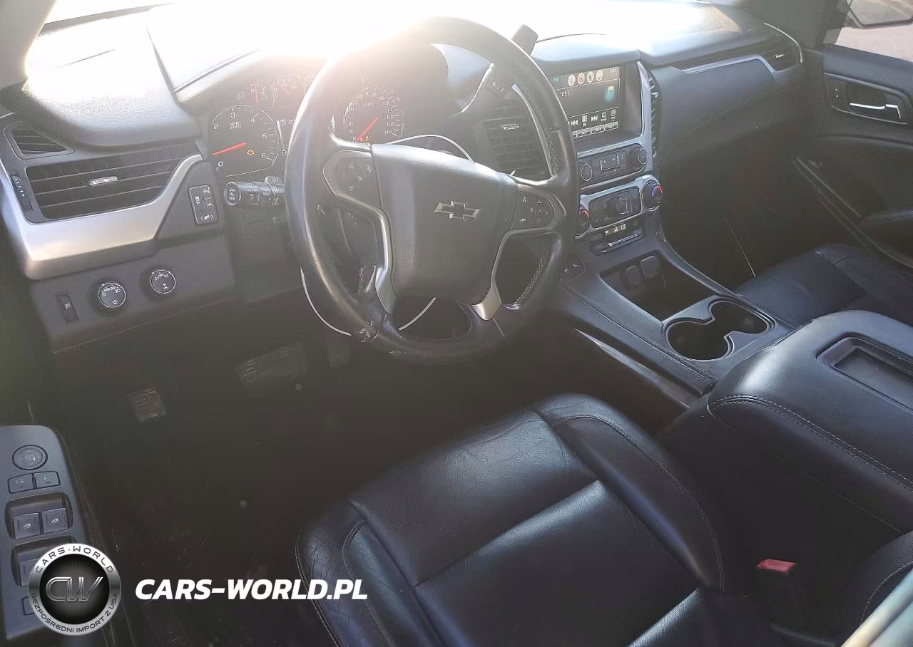 2019 Chevrolet Suburban K1500 Lt VIN:1GNSKHKC9KR171733 - 8