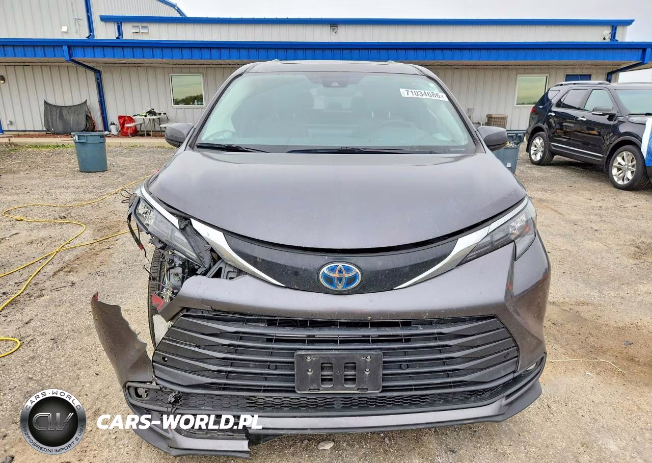 2025 Toyota Sienna Xle 7-Passenger VIN:5TDYSKFC1SS155764 - 5