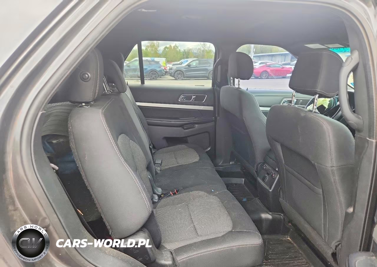 2017 Ford Explorer Xlt VIN:1FM5K8D88HGA65949 - 11