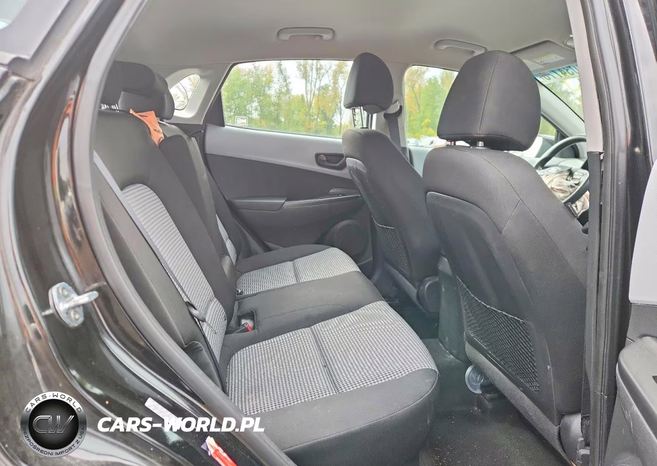 2020 Hyundai Kona Se VIN:KM8K1CAA7LU575364 - 10