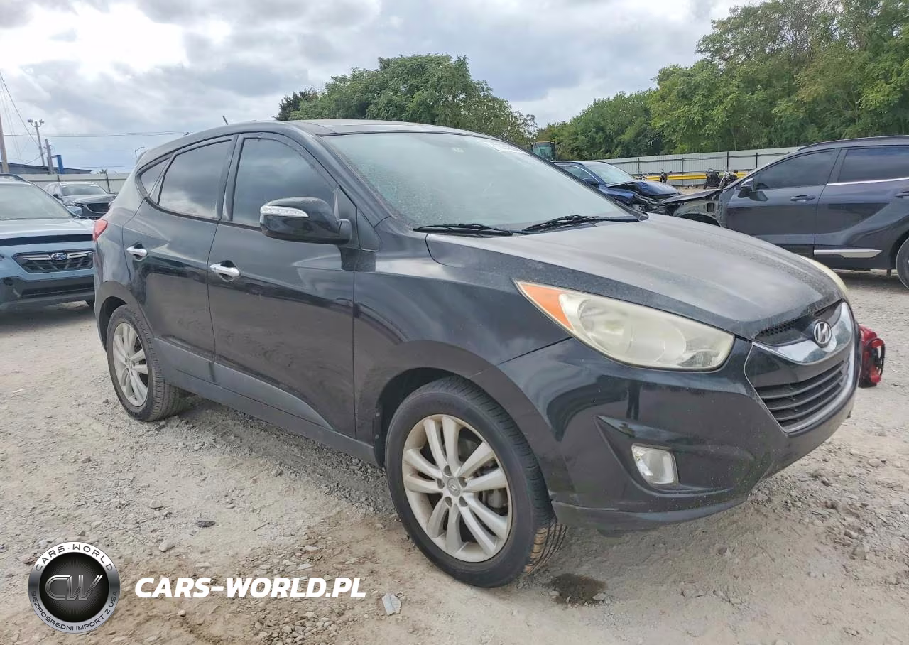 2013 Hyundai Tucson Limited VIN:KM8JU3AC4DU588823 - 4