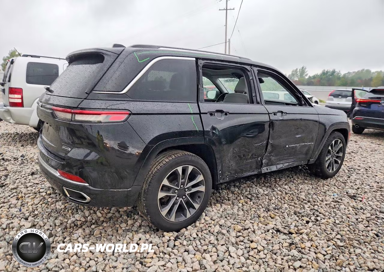 2022 Jeep Grand Cherokee Overland VIN:1C4RJHDG5N8544187 - 3