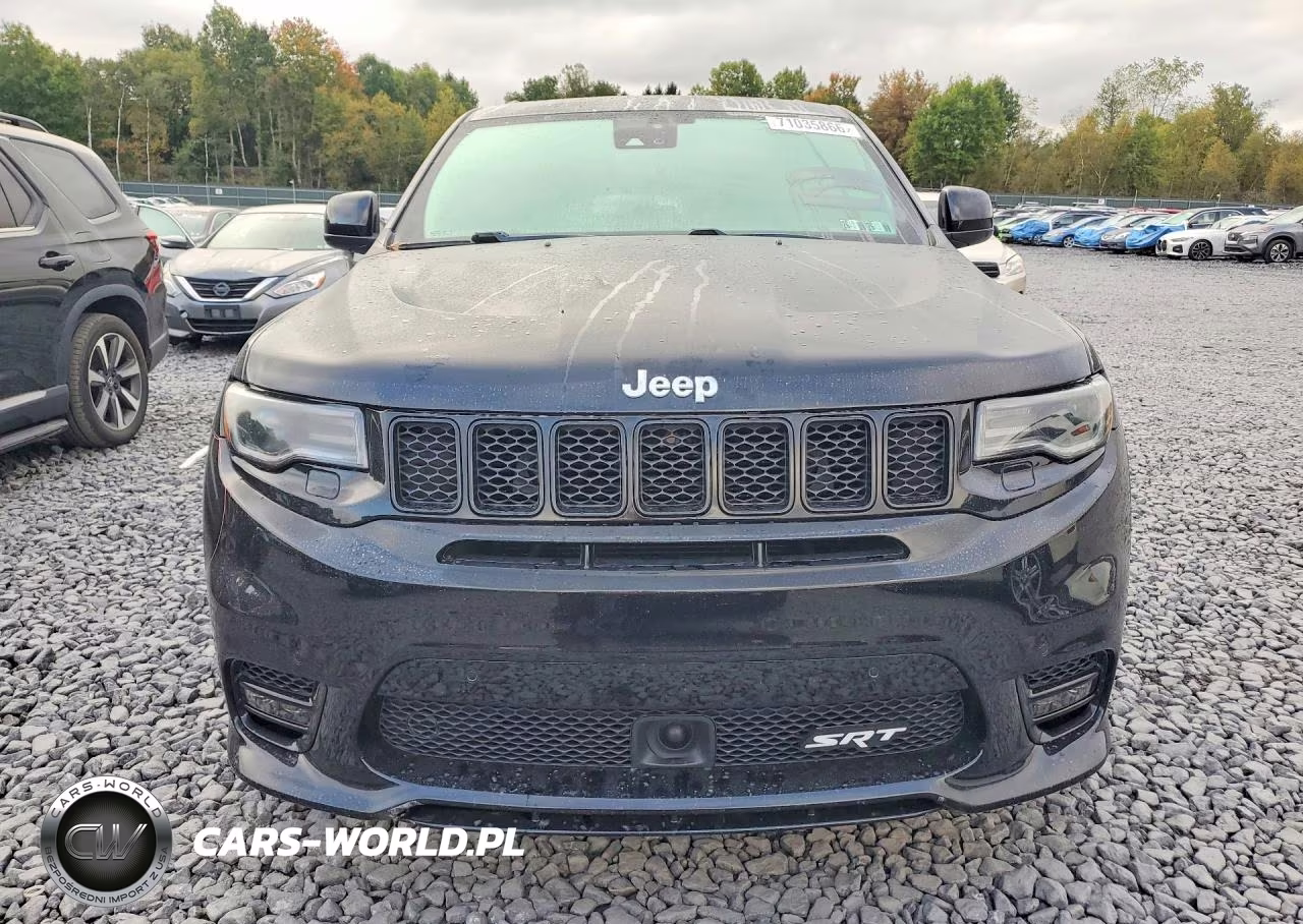 2017 Jeep Grand Cherokee Srt-8 VIN:1C4RJFDJ4HC695152 - 5
