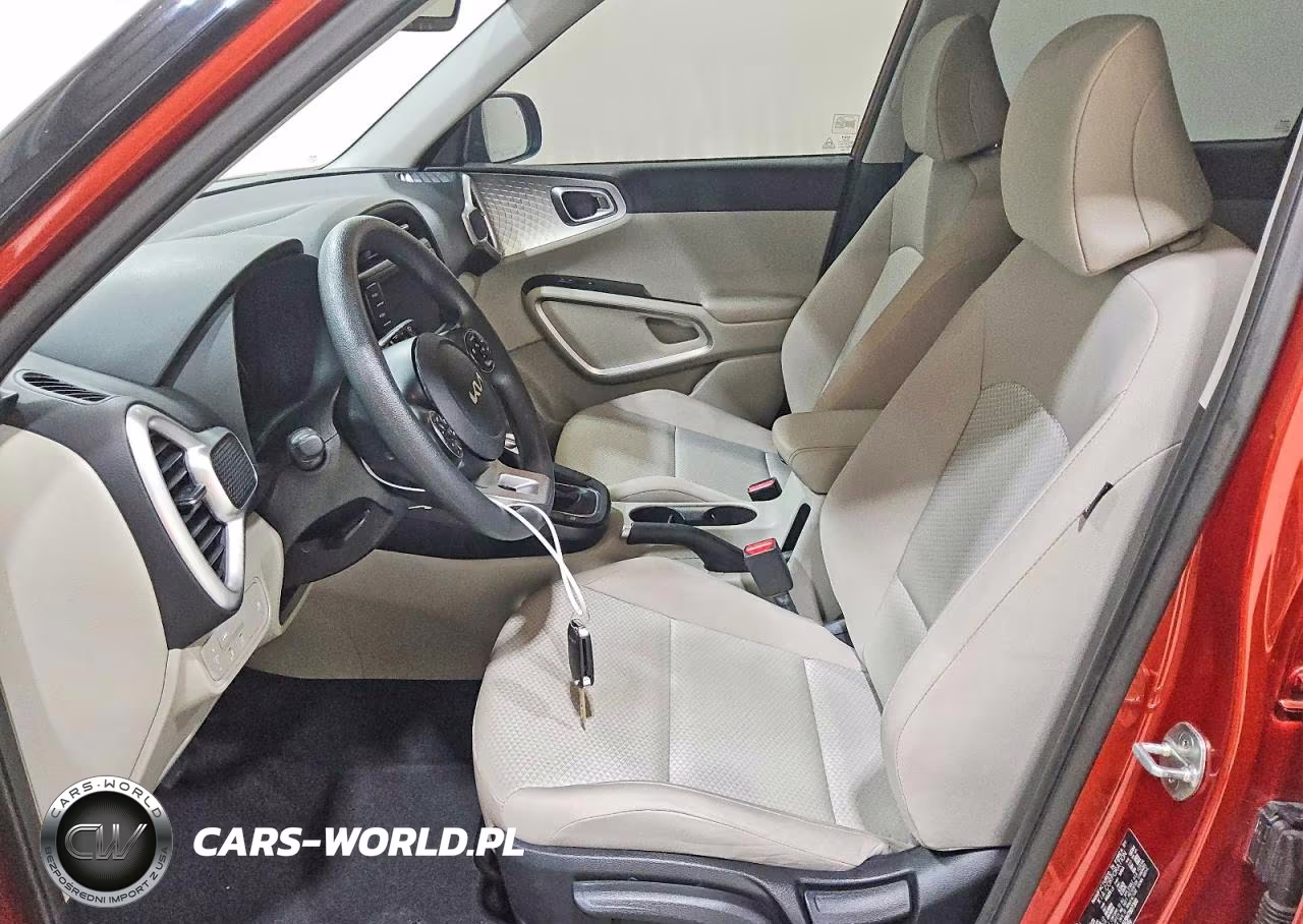 2022 Kia Soul Lx VIN:KNDJ23AU9N7807360 - 7