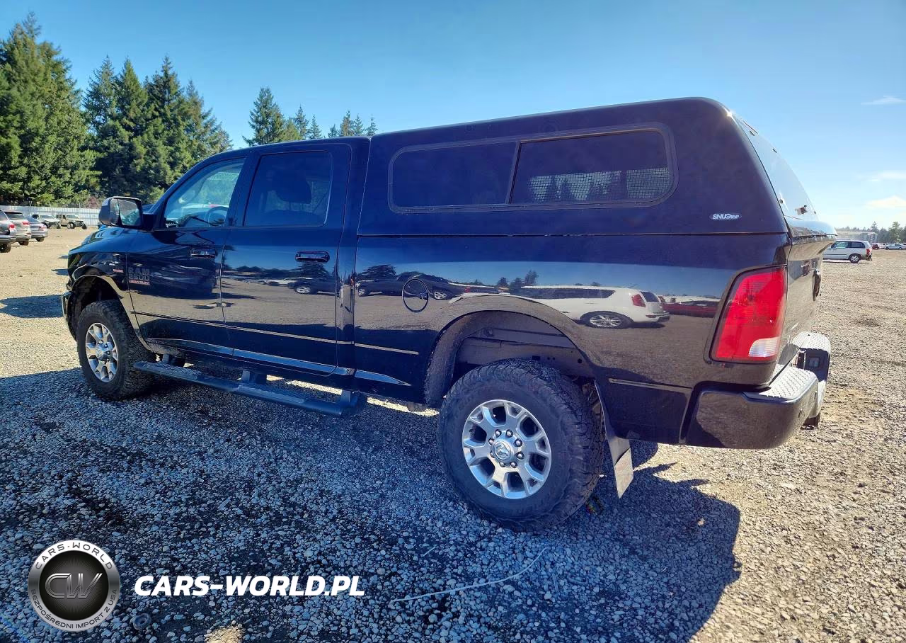 2017 Ram 2500 Slt VIN:3C6UR5DJ8HG686133 - 2