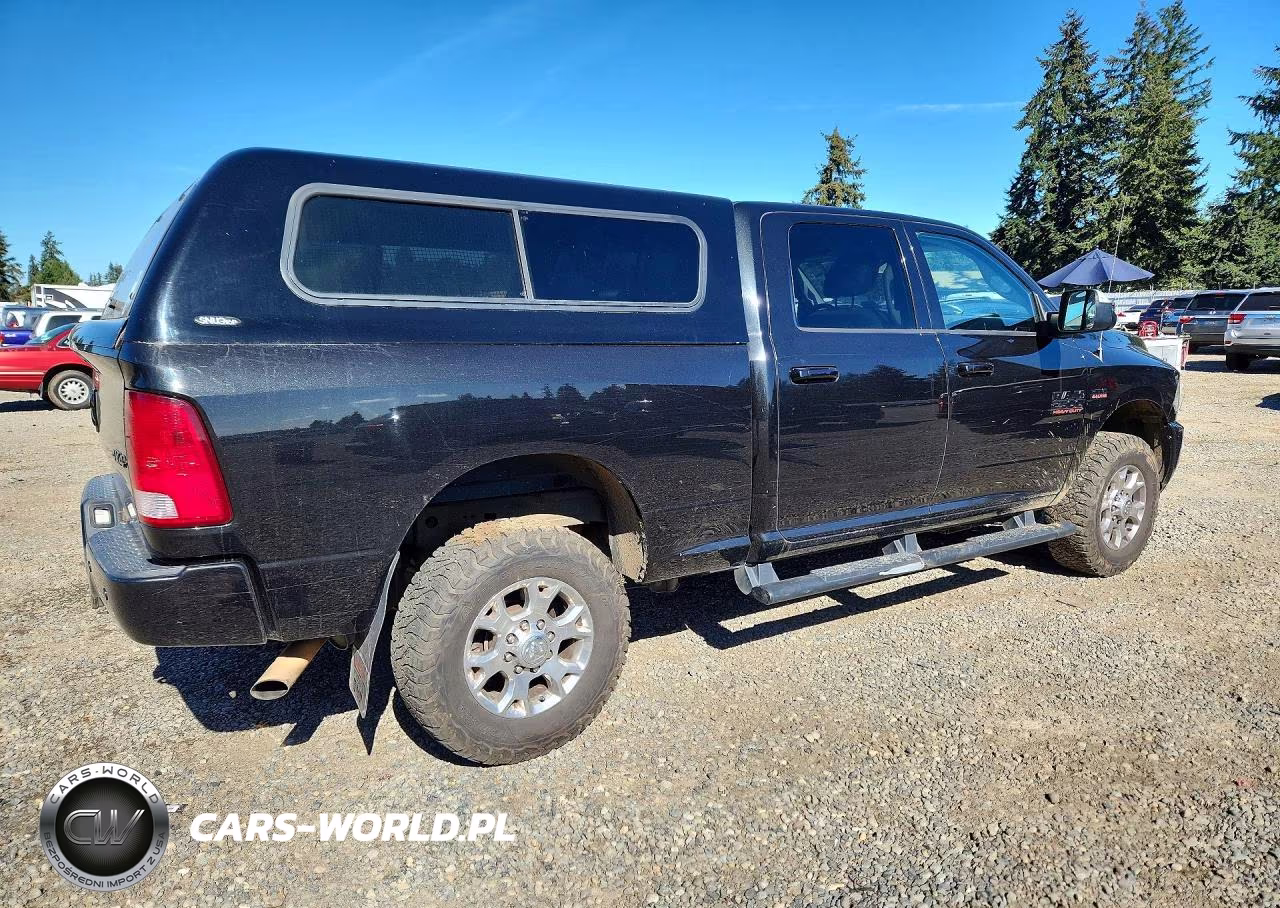 2017 Ram 2500 Slt VIN:3C6UR5DJ8HG686133 - 3