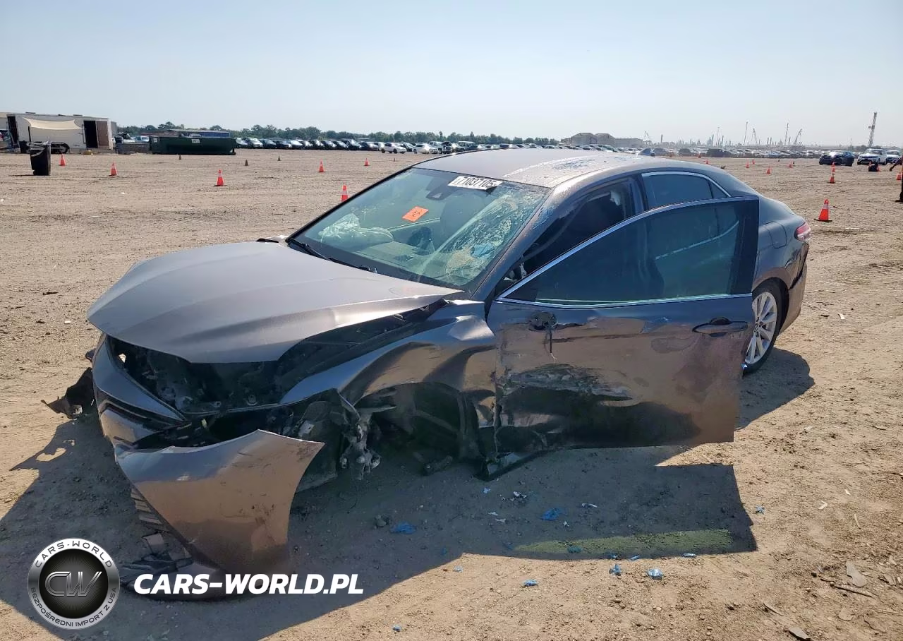 2020 Toyota Camry Le