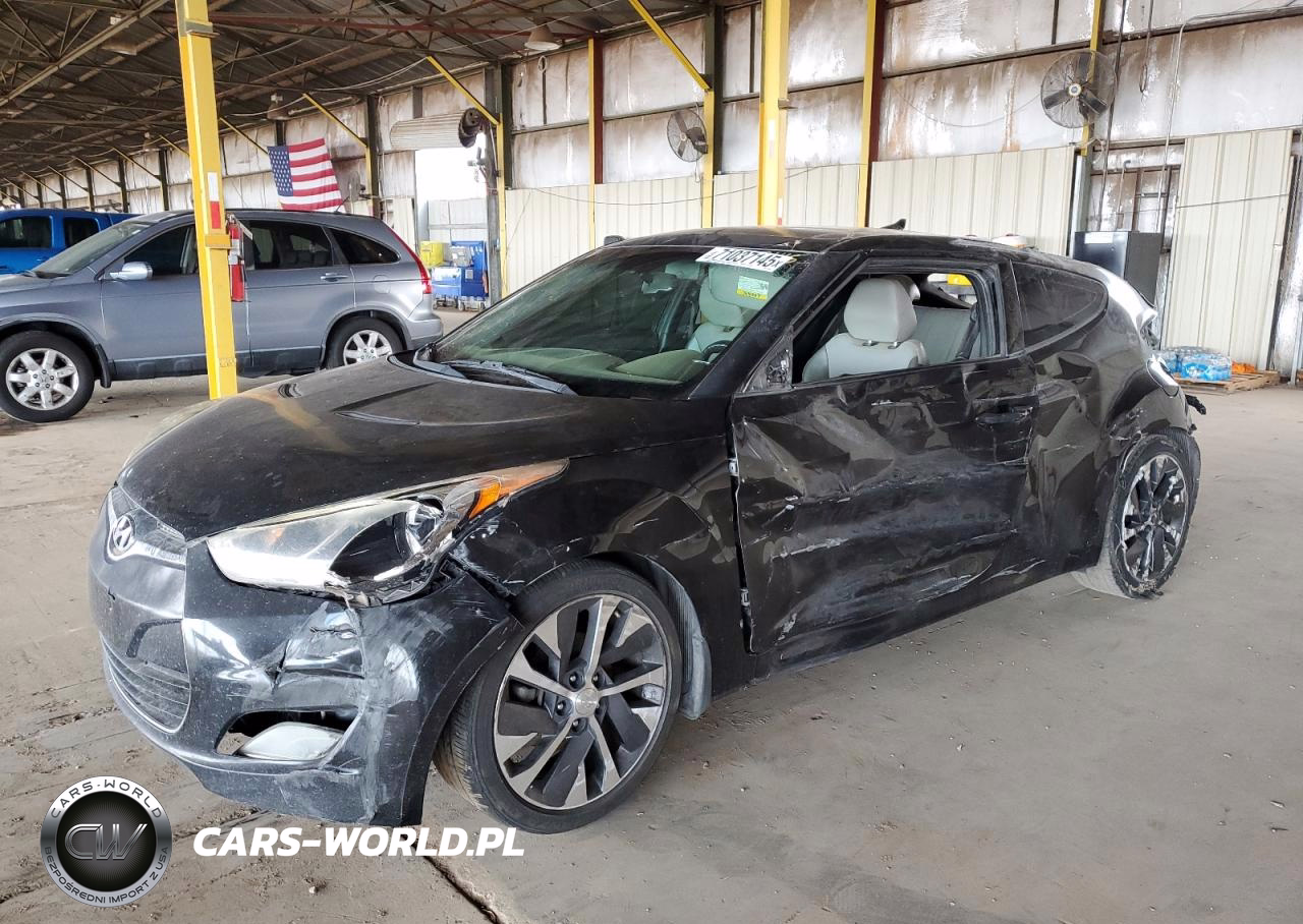 2013 Hyundai Veloster Base