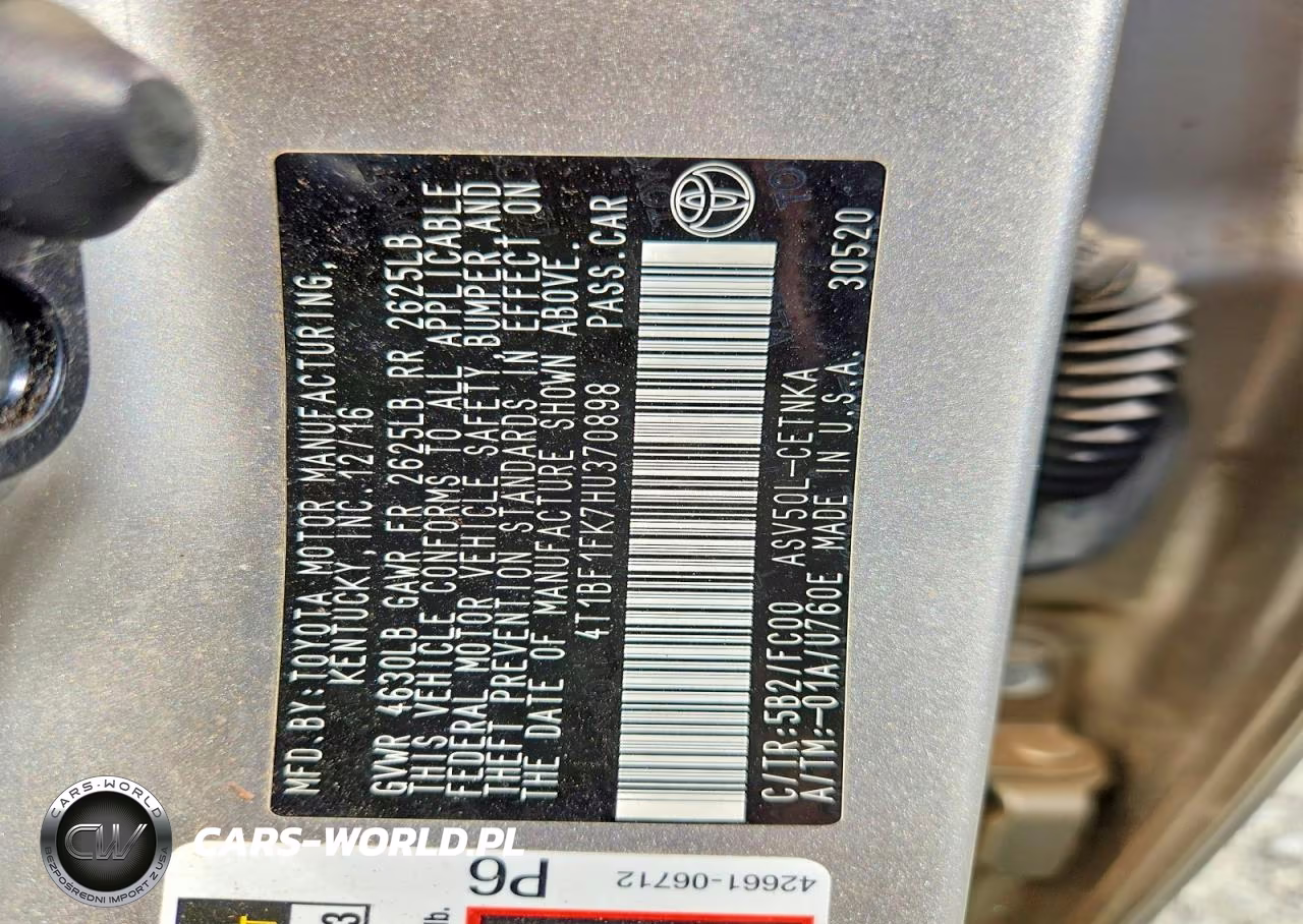 2017 Toyota Camry Le VIN:4T1BF1FK7HU370898 - 12