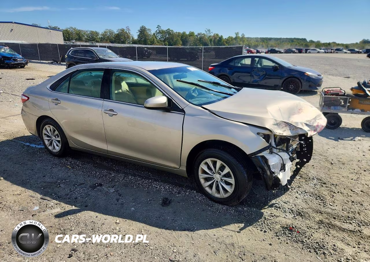 2017 Toyota Camry Le VIN:4T1BF1FK7HU370898 - 4