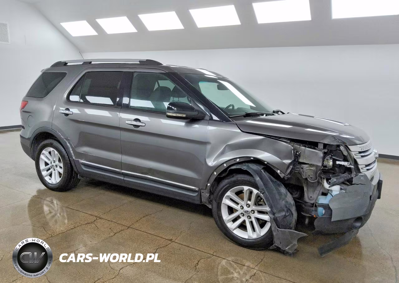 2011 Ford Explorer Xlt VIN:1FMHK7D84BGA15760 - 4