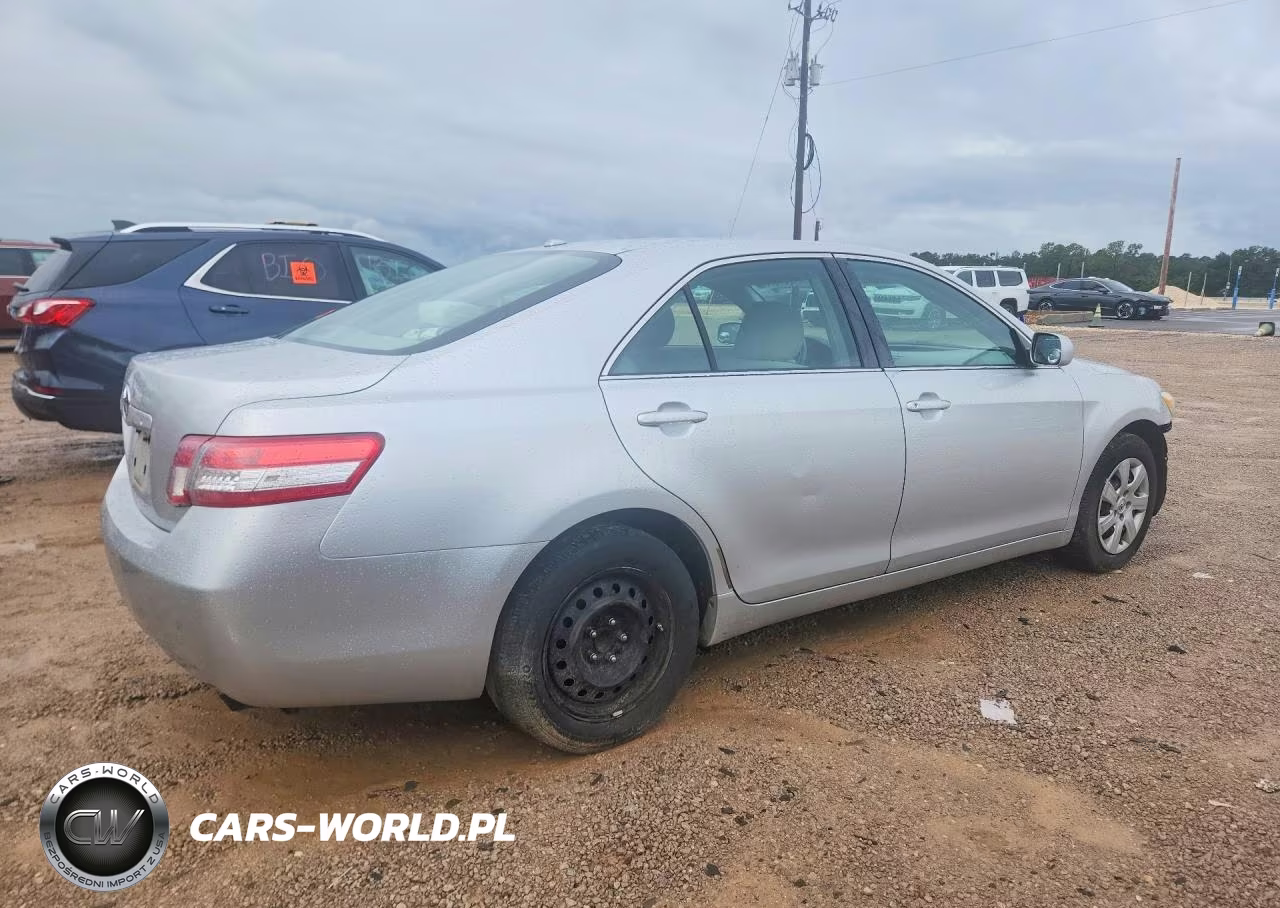 2010 Toyota Camry Base VIN:4T4BF3EK0AR020943 - 3