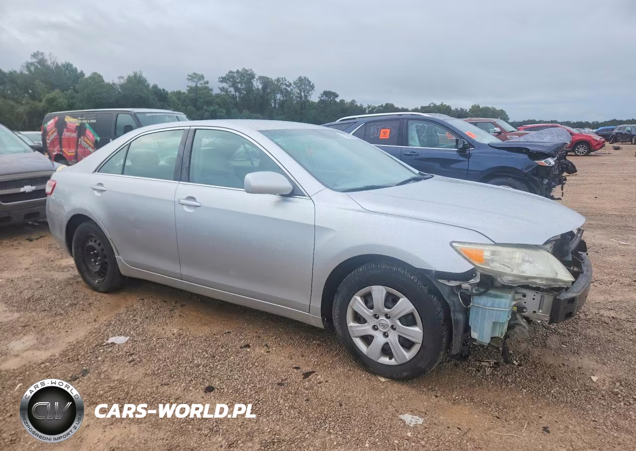 2010 Toyota Camry Base VIN:4T4BF3EK0AR020943 - 4