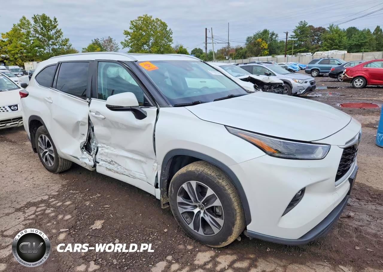 2023 Toyota Highlander Xle VIN:5TDKDRBH1PS015487 - 4