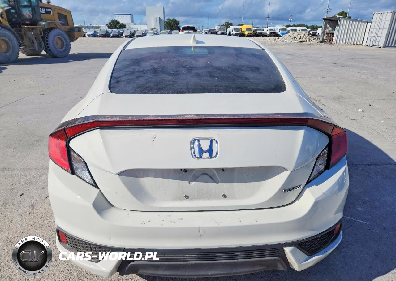 2017 Honda Civic Touring VIN:2HGFC3B96HH357075 - 6