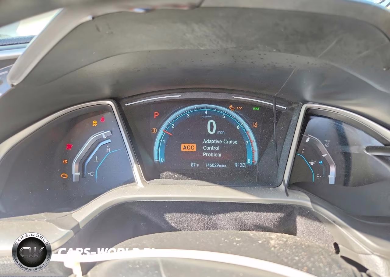 2017 Honda Civic Touring VIN:2HGFC3B96HH357075 - 9