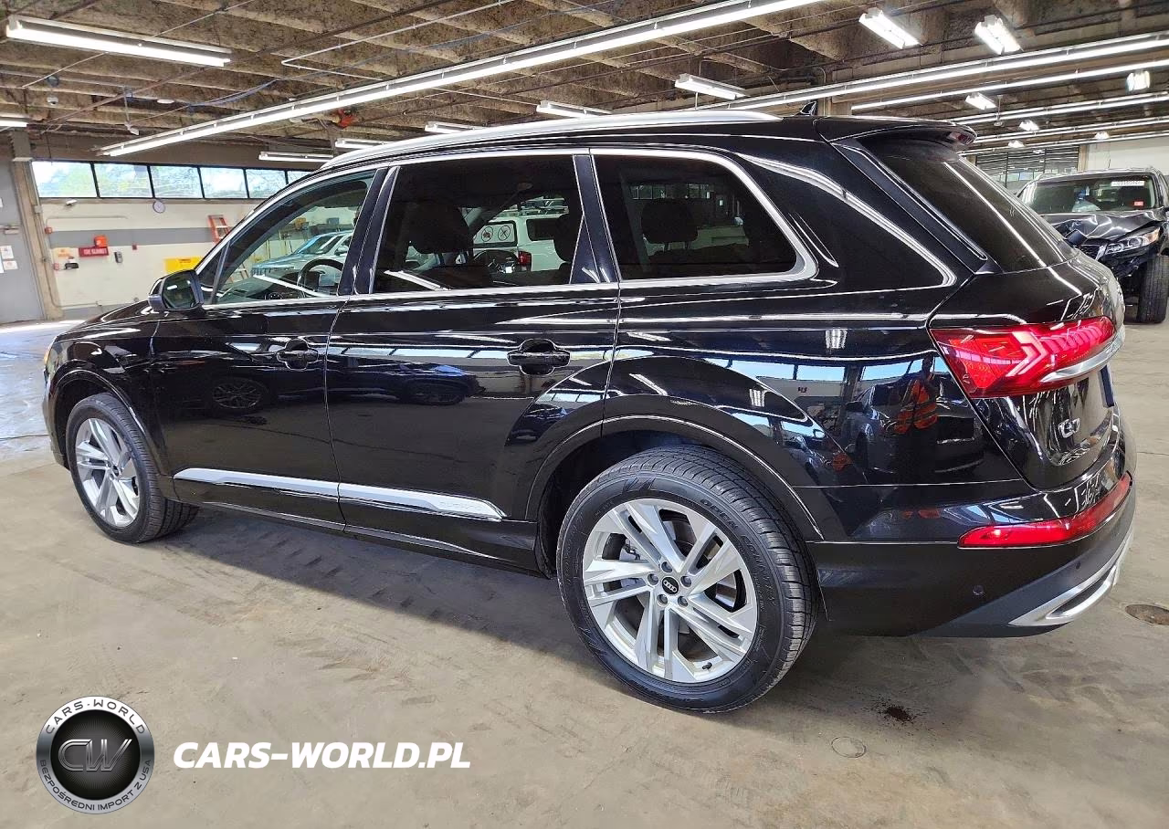 2021 Audi Q7 Premium Plus VIN:WA1LXAF75MD012687 - 2