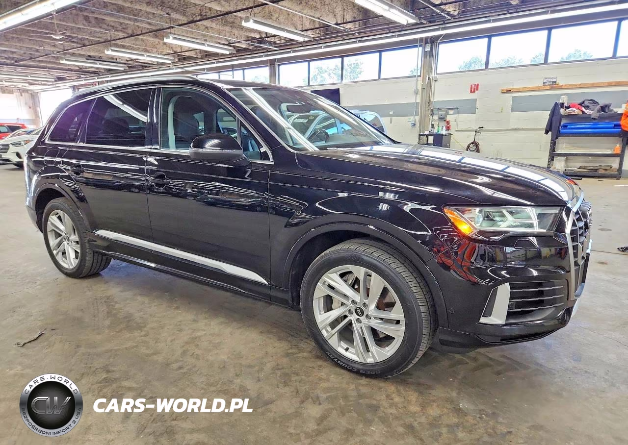 2021 Audi Q7 Premium Plus VIN:WA1LXAF75MD012687 - 4