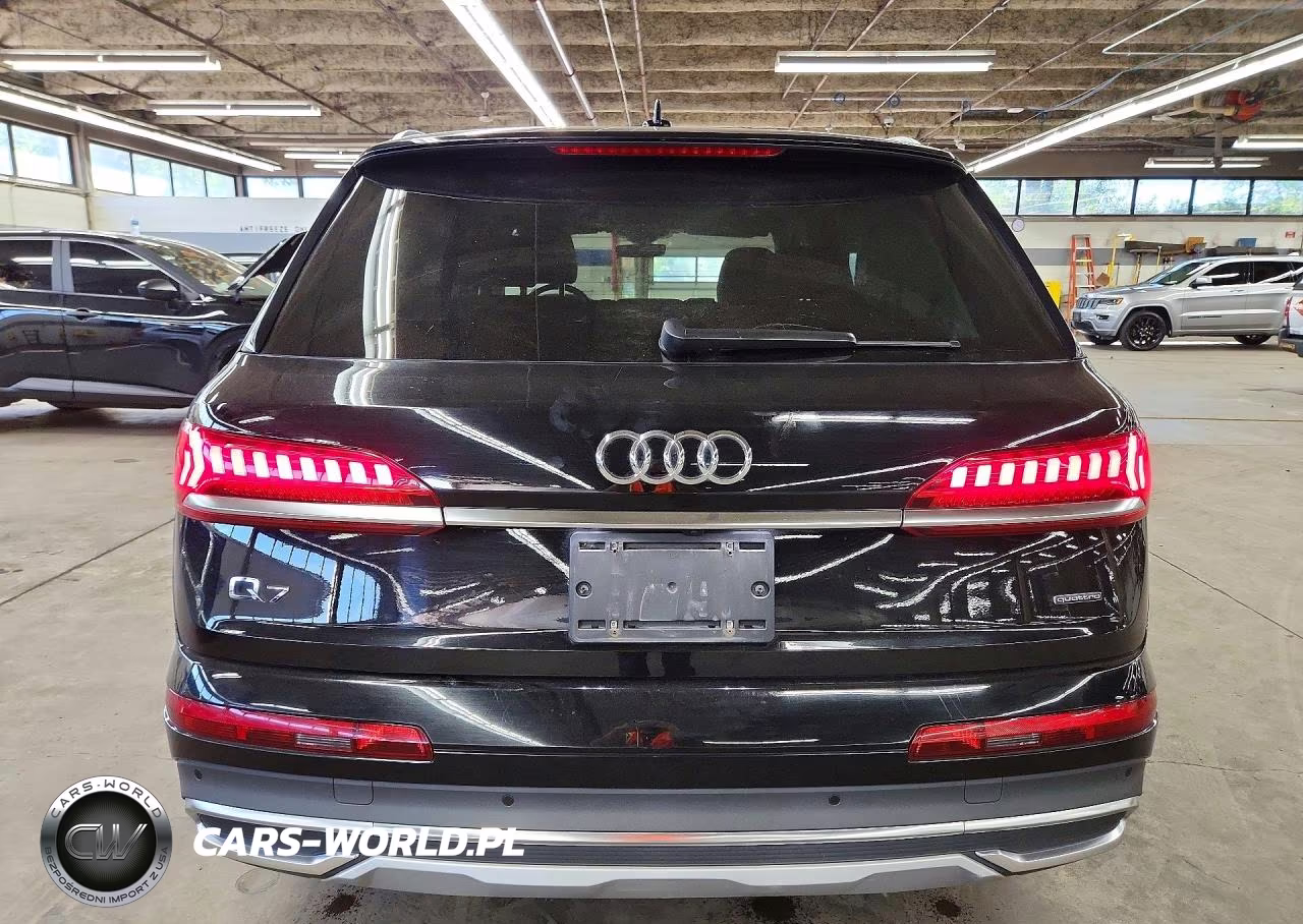 2021 Audi Q7 Premium Plus VIN:WA1LXAF75MD012687 - 6
