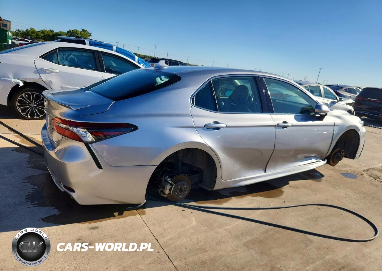 2023 Toyota Camry Xse VIN:4T1K61AK8PU779613 - 3