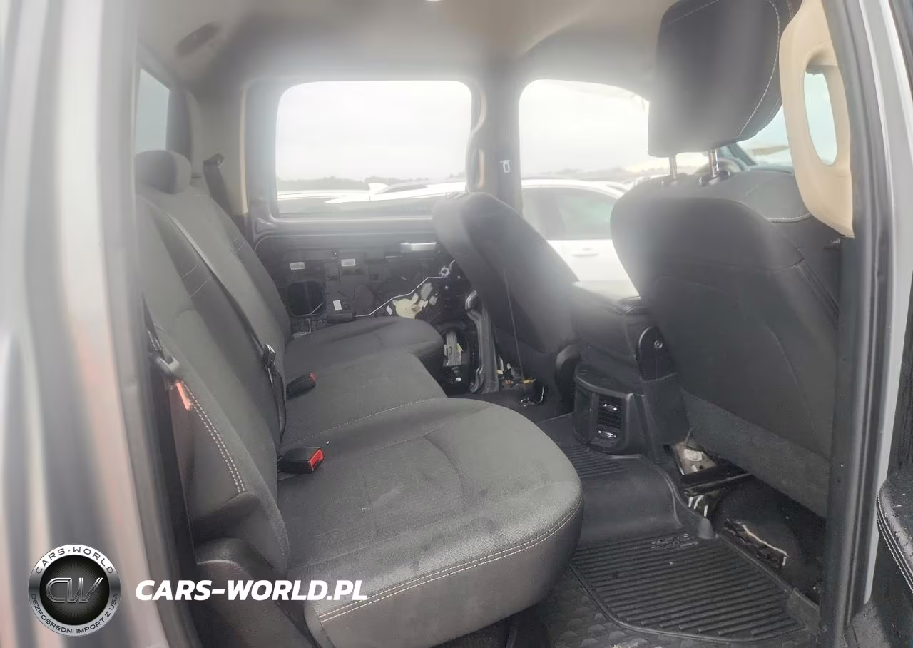 2019 Ram 2500 Tradesman VIN:3C6UR5CL4KG676404 - 10