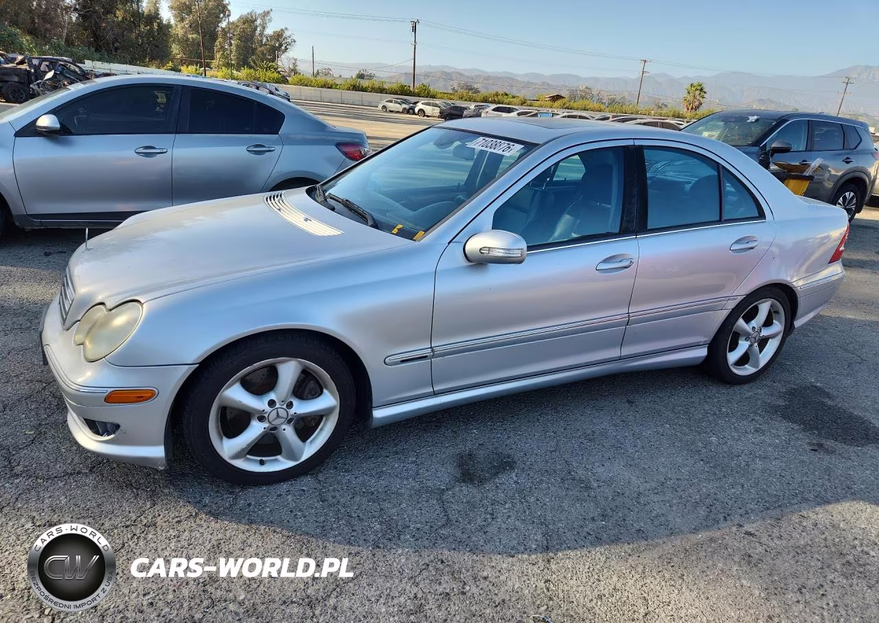 2006 Mercedes-Benz C 230 – zdjęcie 1 z 12