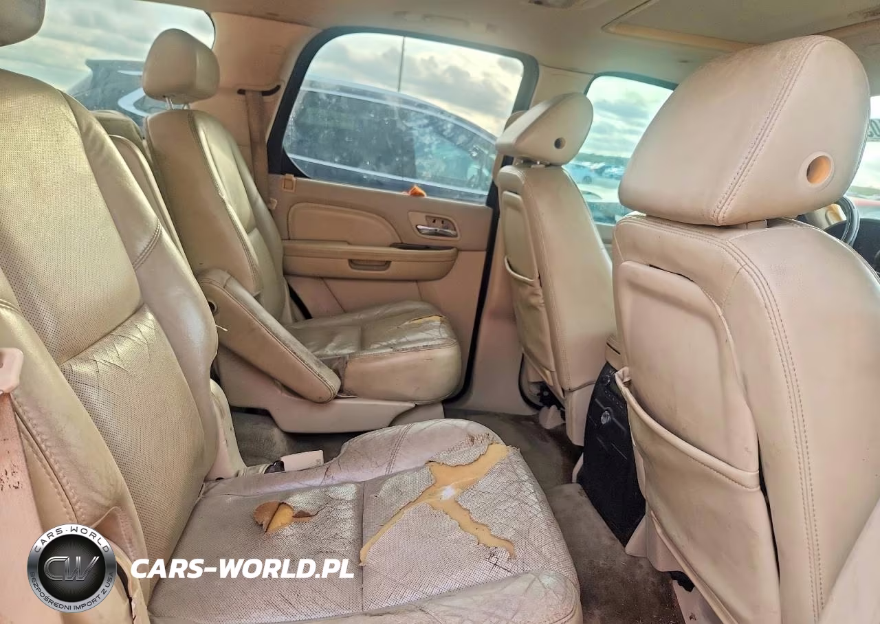 2007 Cadillac Escalade Luxury VIN:1GYFK63897R209228 - 11