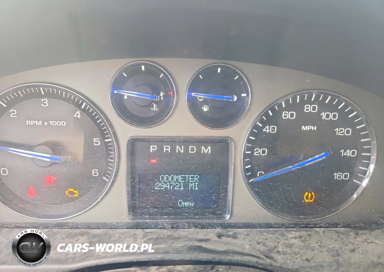 2007 Cadillac Escalade Luxury VIN:1GYFK63897R209228 - 9