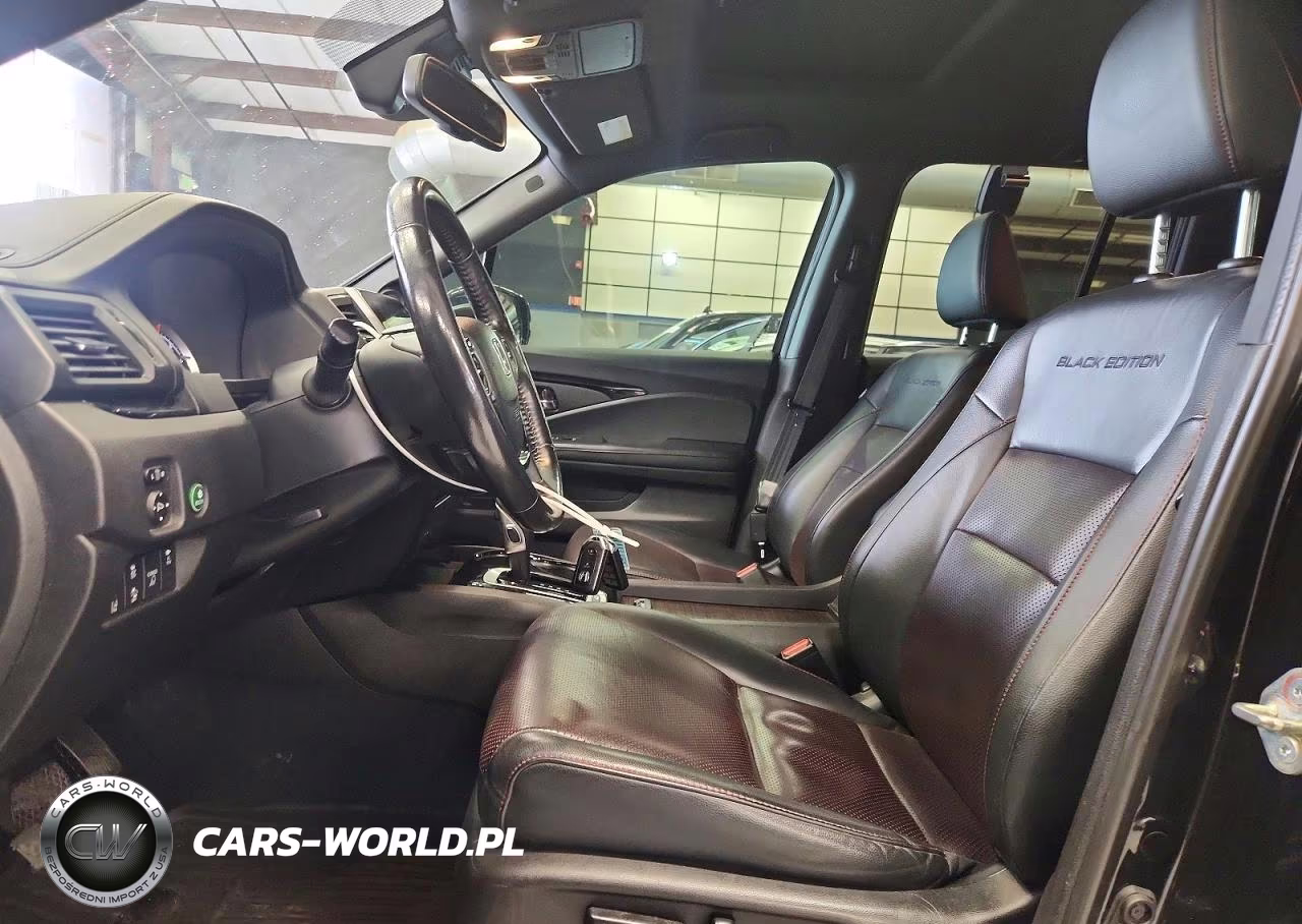 2019 Honda Ridgeline Black Edition VIN:5FPYK3F85KB009946 - 7