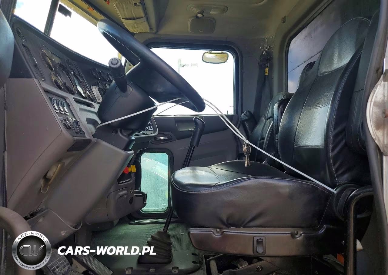 2012 Peterbilt 388 VIN:1NPWL78X7CD143741 - 7