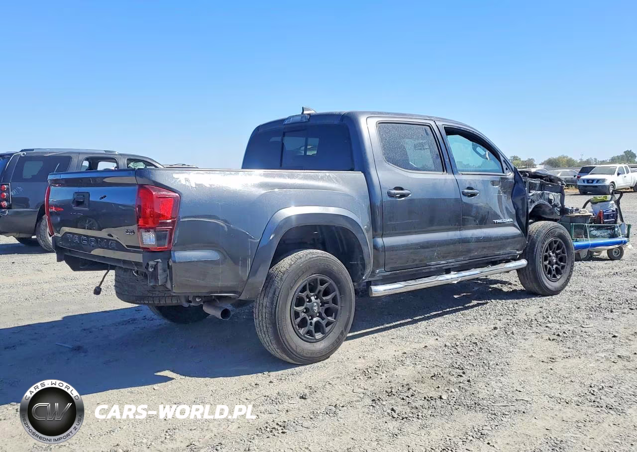 2019 Toyota Tacoma Trd Sport VIN:3TMAZ5CN8KM106632 - 3