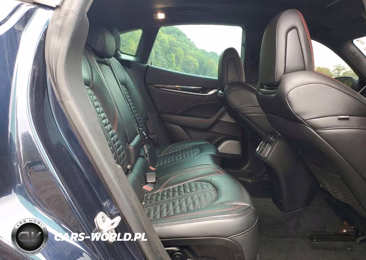 2019 Maserati Levante S Sport VIN:ZN661YUSXKX313535 - 11