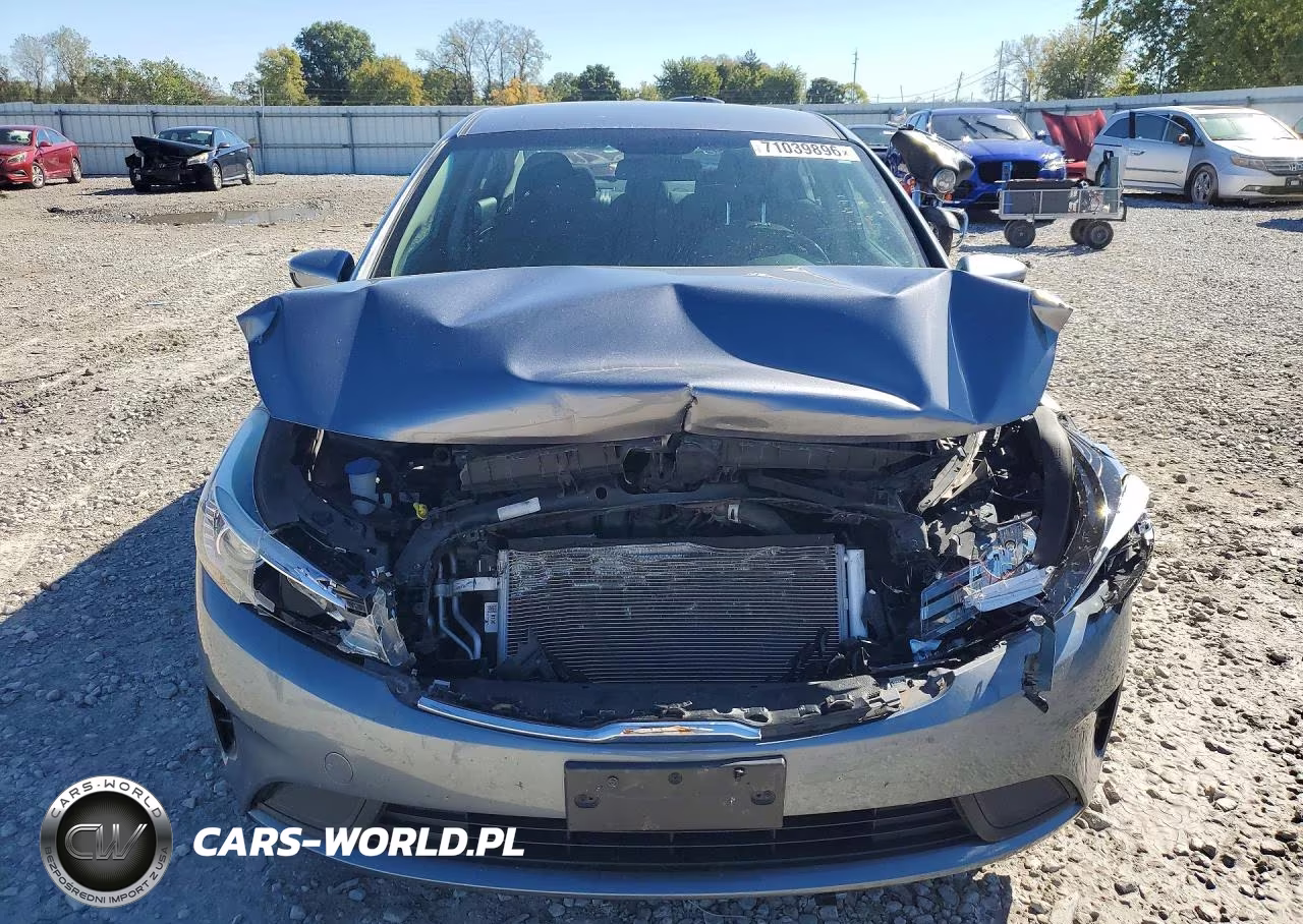 2018 Kia Forte S VIN:3KPFL4A78JE279520 - 5