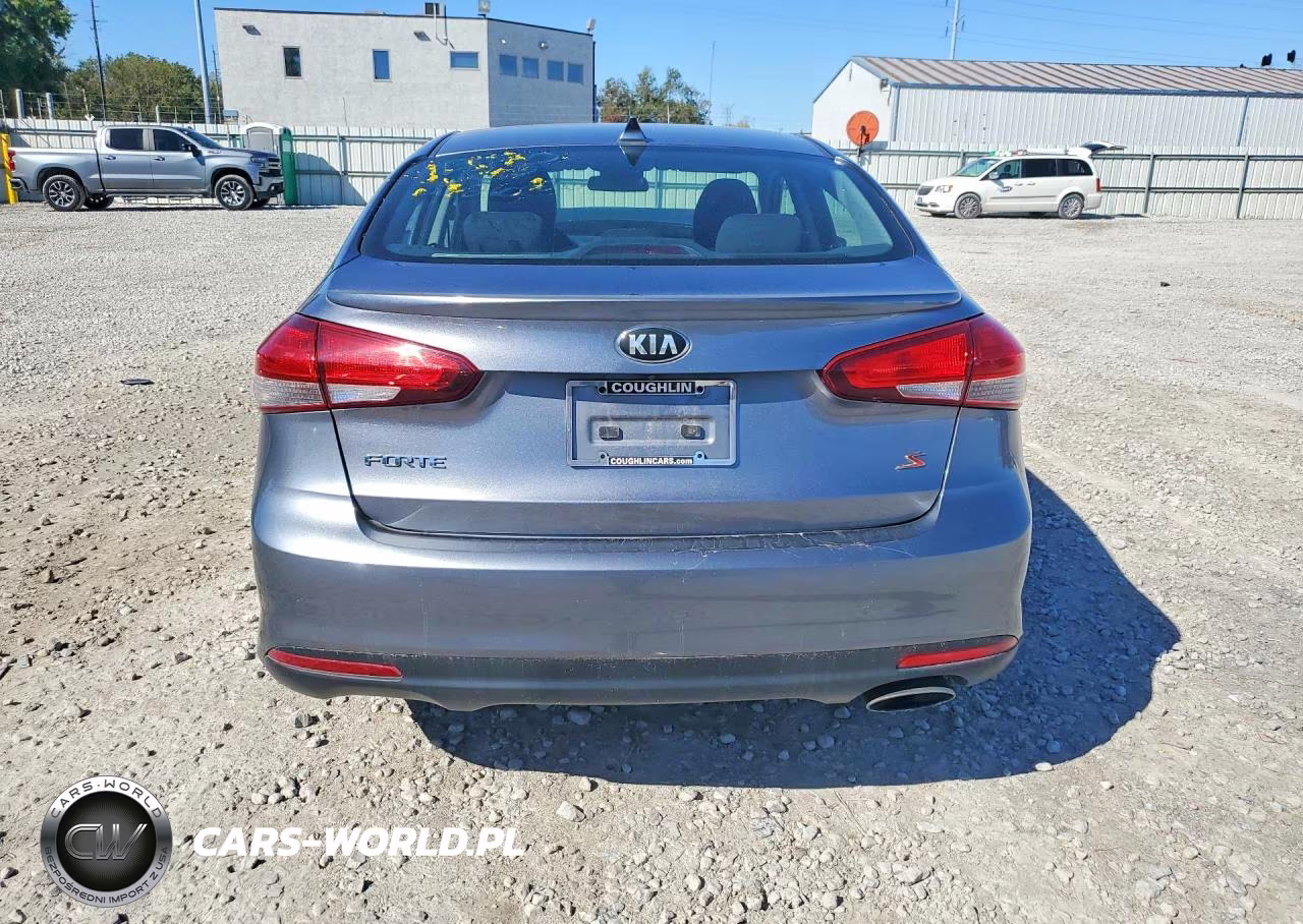 2018 Kia Forte S VIN:3KPFL4A78JE279520 - 6
