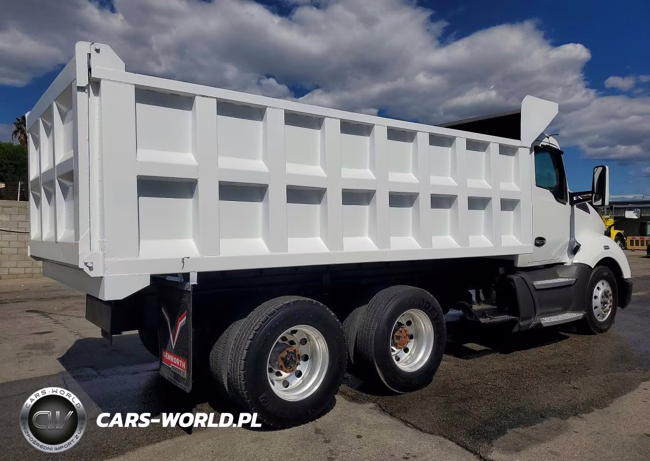 2017 Kenworth T680 Dump Truck VIN:1XKYA48X2HJ160397 - 3