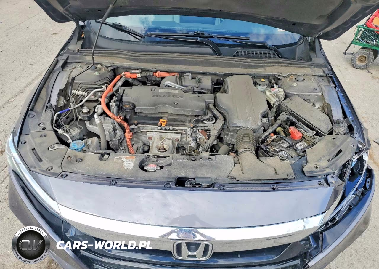 2018 Honda Accord Hybrid VIN:1HGCV3F11JA006631 - 11