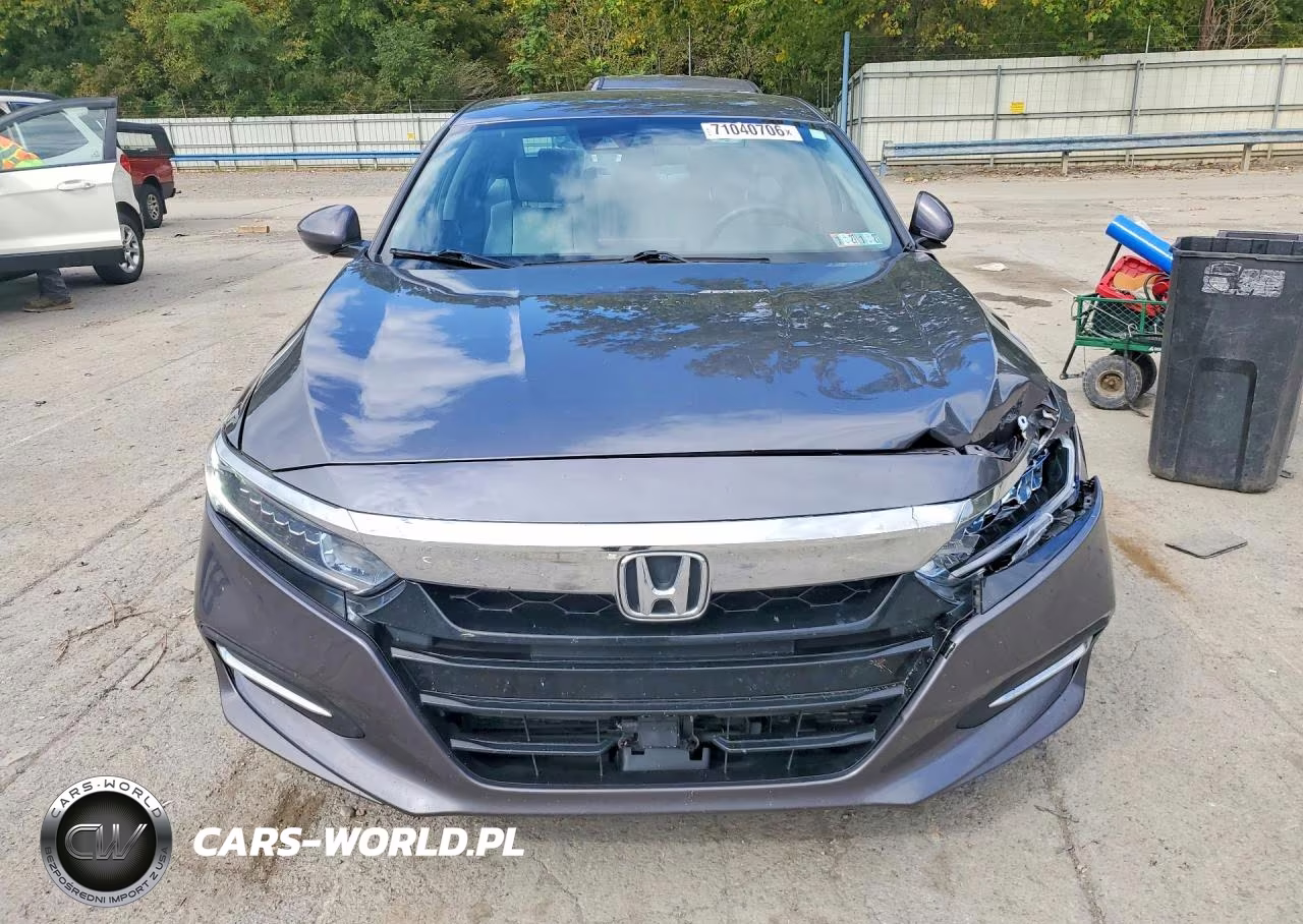 2018 Honda Accord Hybrid VIN:1HGCV3F11JA006631 - 5