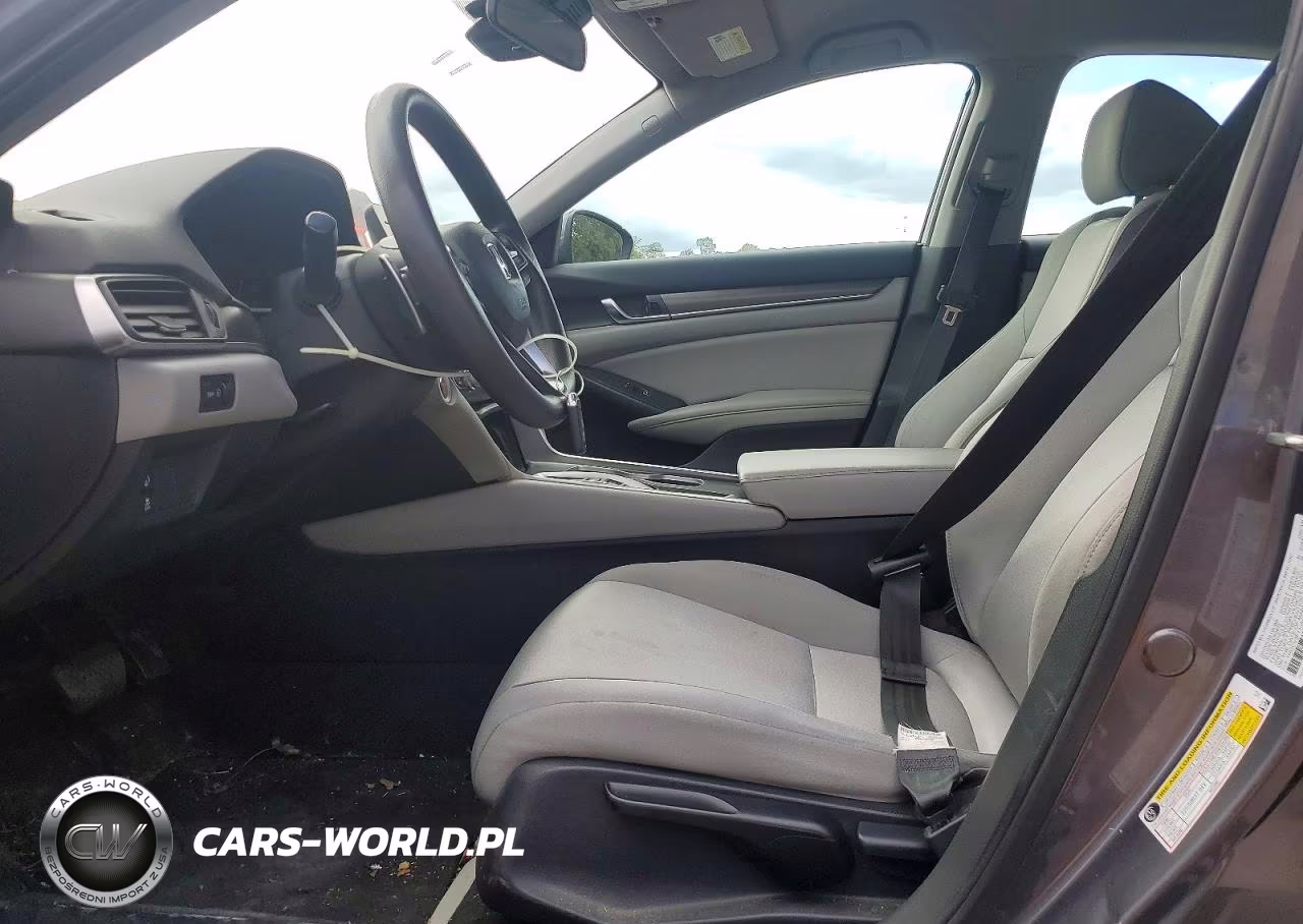 2018 Honda Accord Hybrid VIN:1HGCV3F11JA006631 - 7