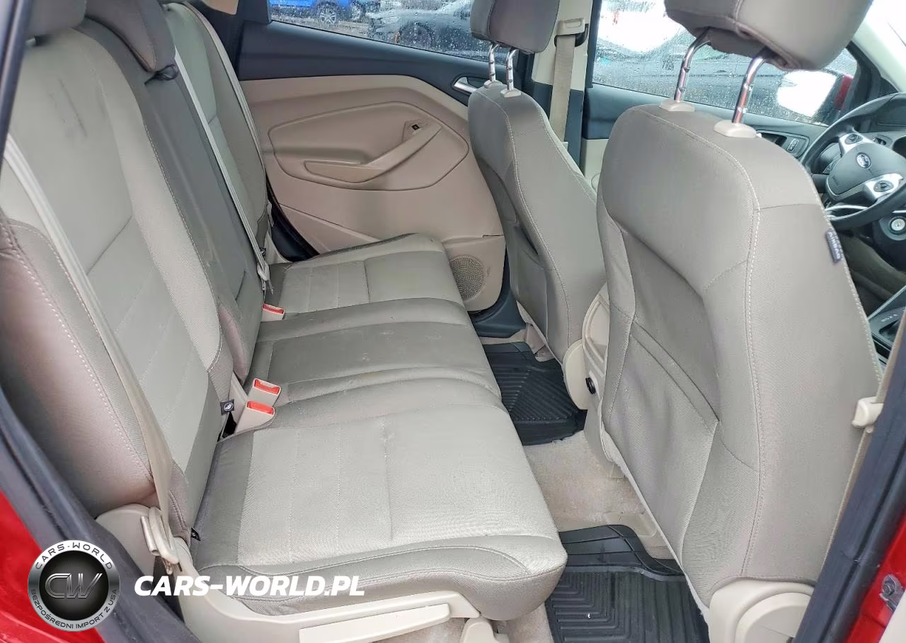 FORD ESCAPE SE VIN:1FMCU0GX8GUA10567 - 11