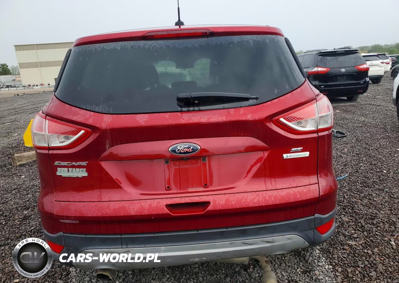 FORD ESCAPE SE VIN:1FMCU0GX8GUA10567 - 6