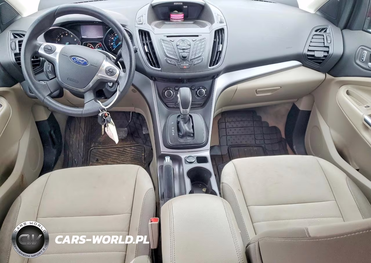 FORD ESCAPE SE VIN:1FMCU0GX8GUA10567 - 8