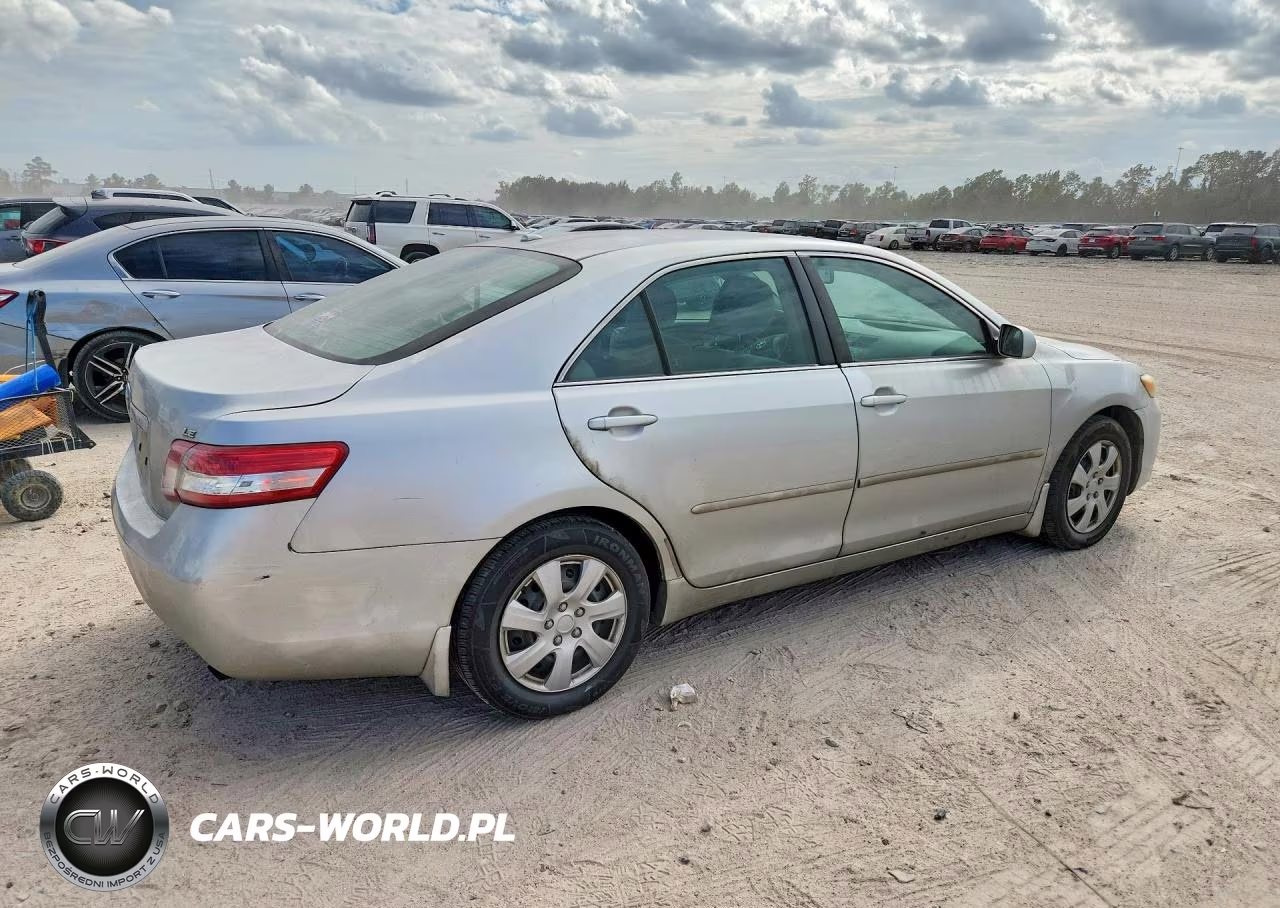 2011 Toyota Camry Le VIN:4T4BF3EK1BR123936 - 3