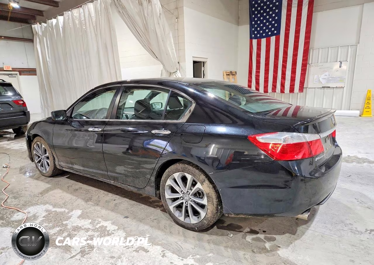 2015 Honda Accord Sport VIN:1HGCR2F52FA267209 - 2