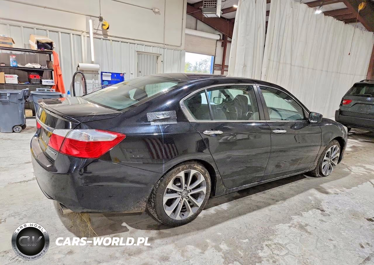 2015 Honda Accord Sport VIN:1HGCR2F52FA267209 - 3