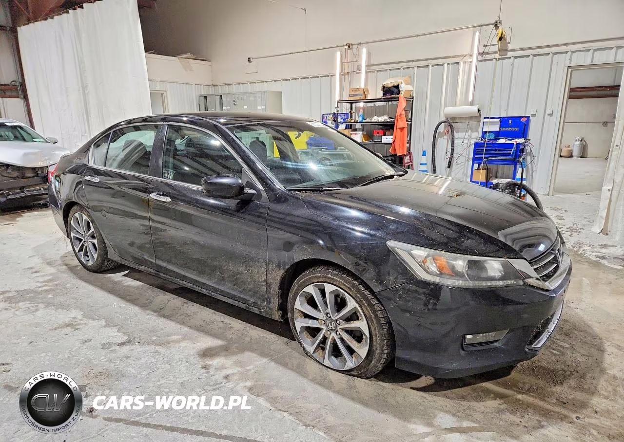 2015 Honda Accord Sport VIN:1HGCR2F52FA267209 - 4