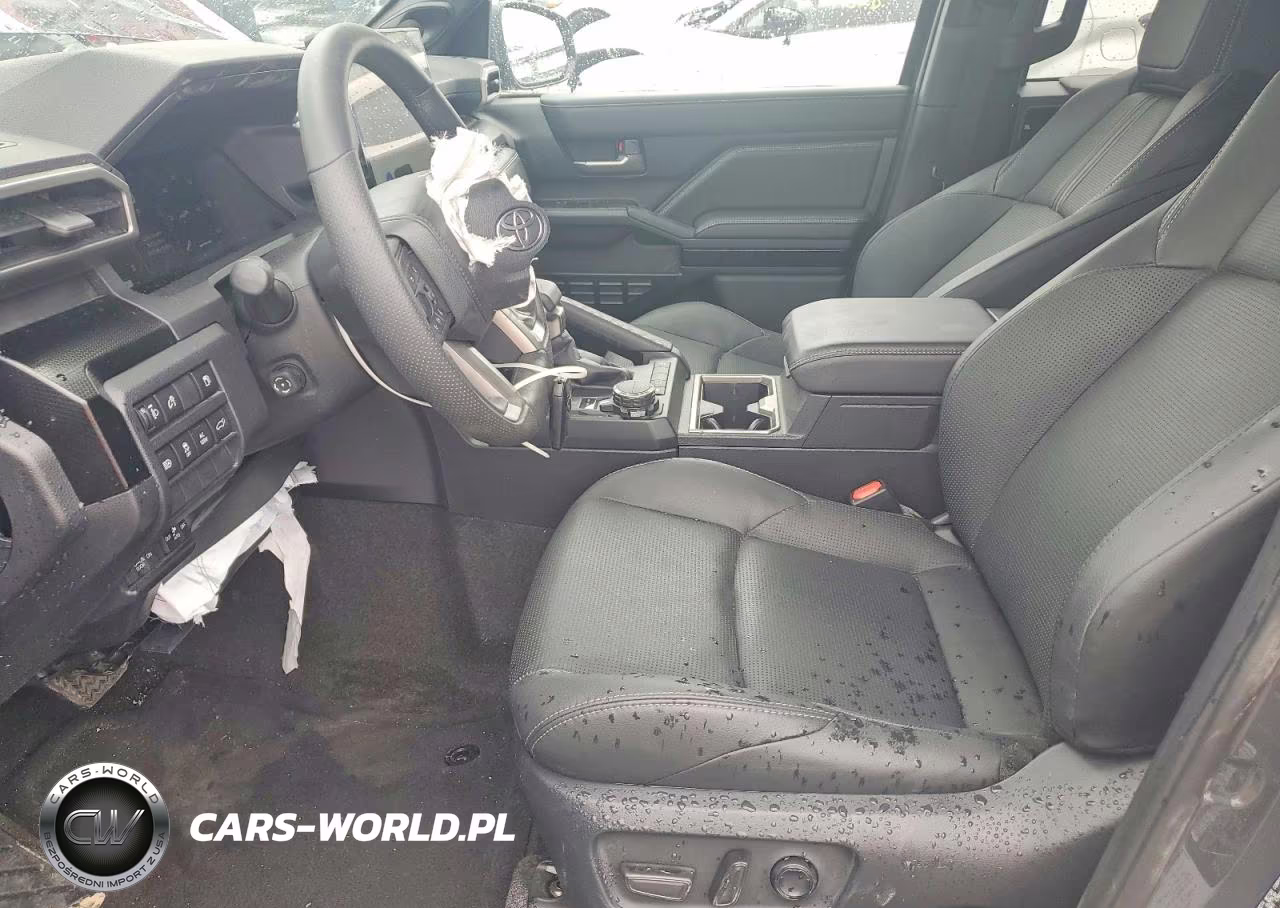 2025 Toyota 4Runner Limited VIN:JTEVA5BR1S5041847 - 7