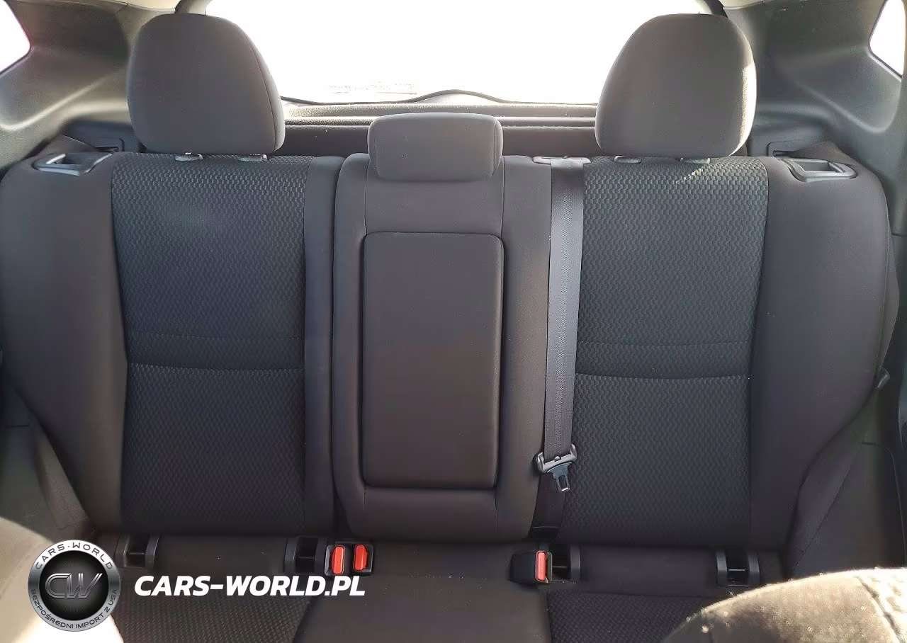 2017 Nissan Rogue Sport S VIN:JN1BJ1CP7HW036123 - 10