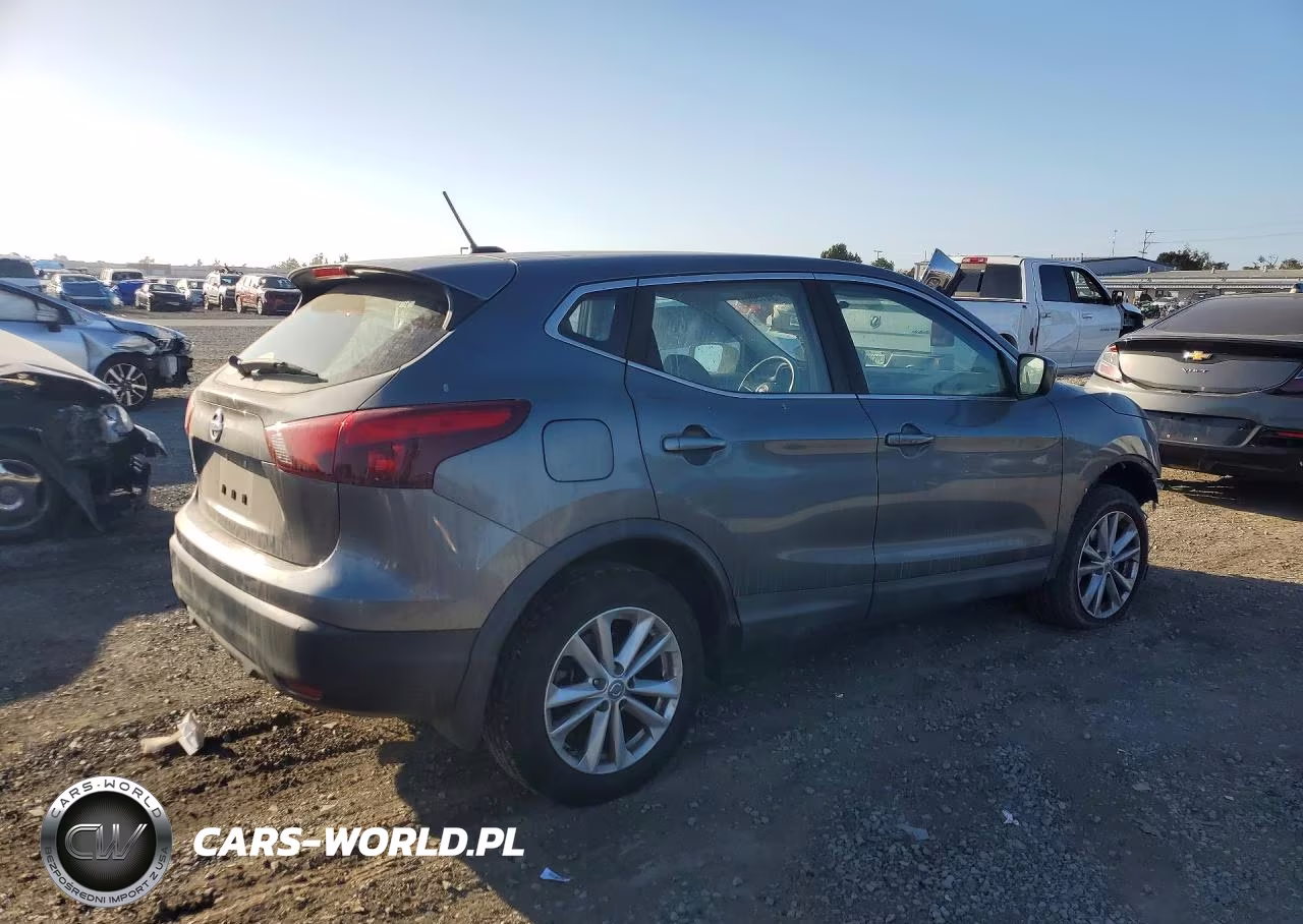 2017 Nissan Rogue Sport S VIN:JN1BJ1CP7HW036123 - 3