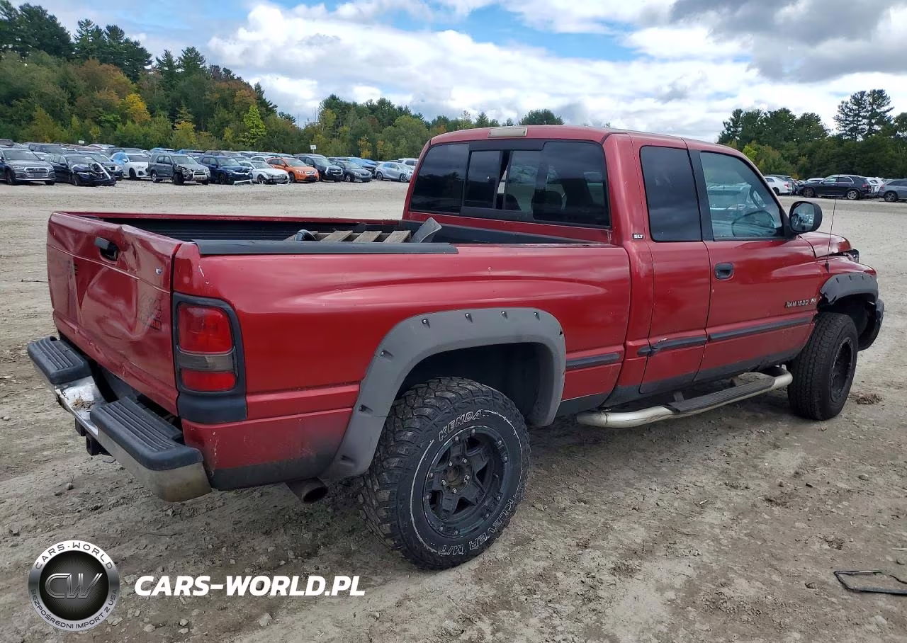 1999 Dodge Ram 1500 VIN:3B7HF13Y1XG140654 - 3
